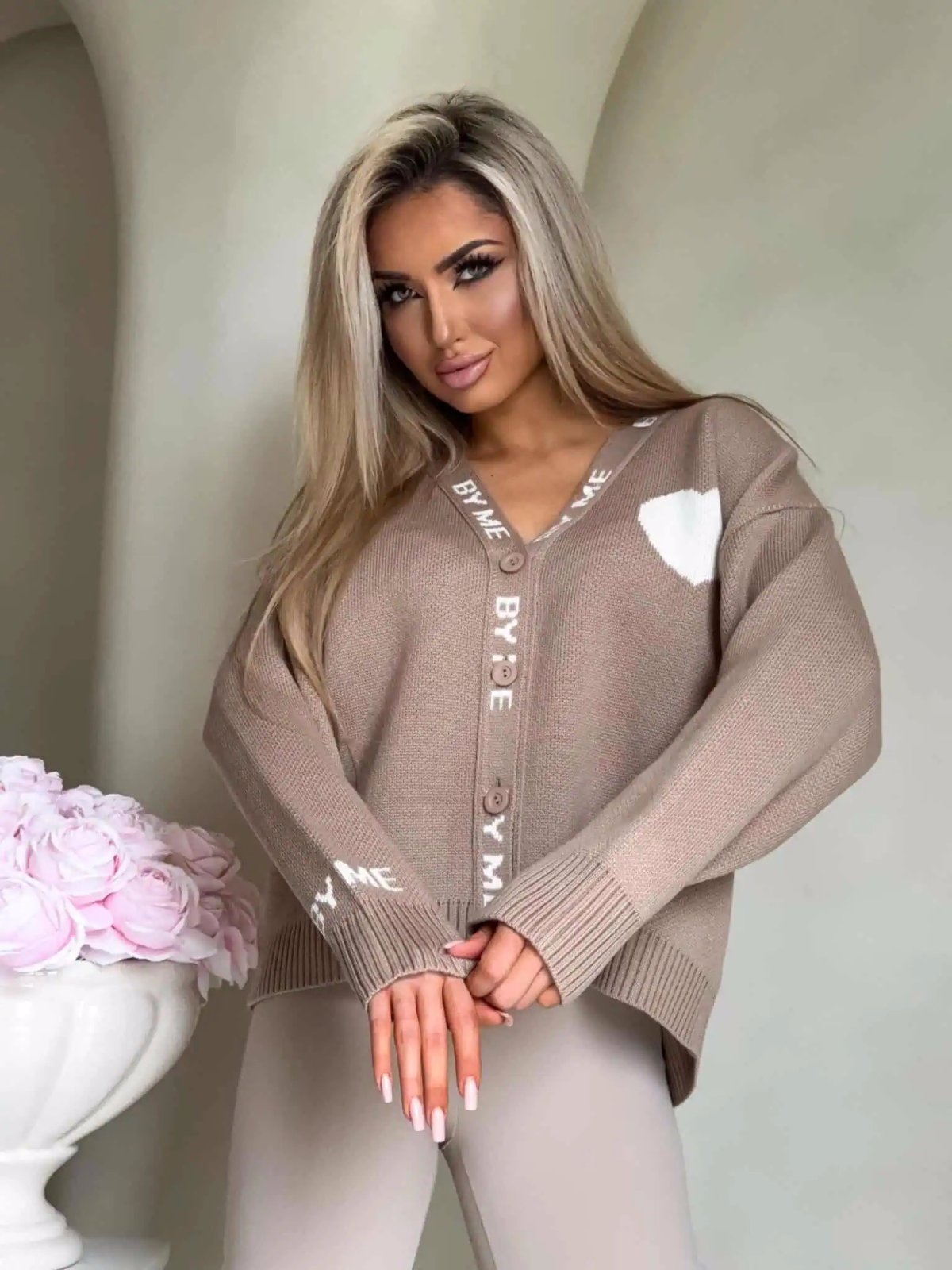 PREORDER Kardigan z wełną SERCA, beżowy