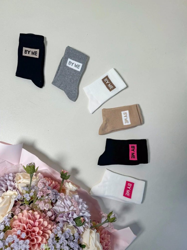 Skarpetki GUESSY, czarno-beż