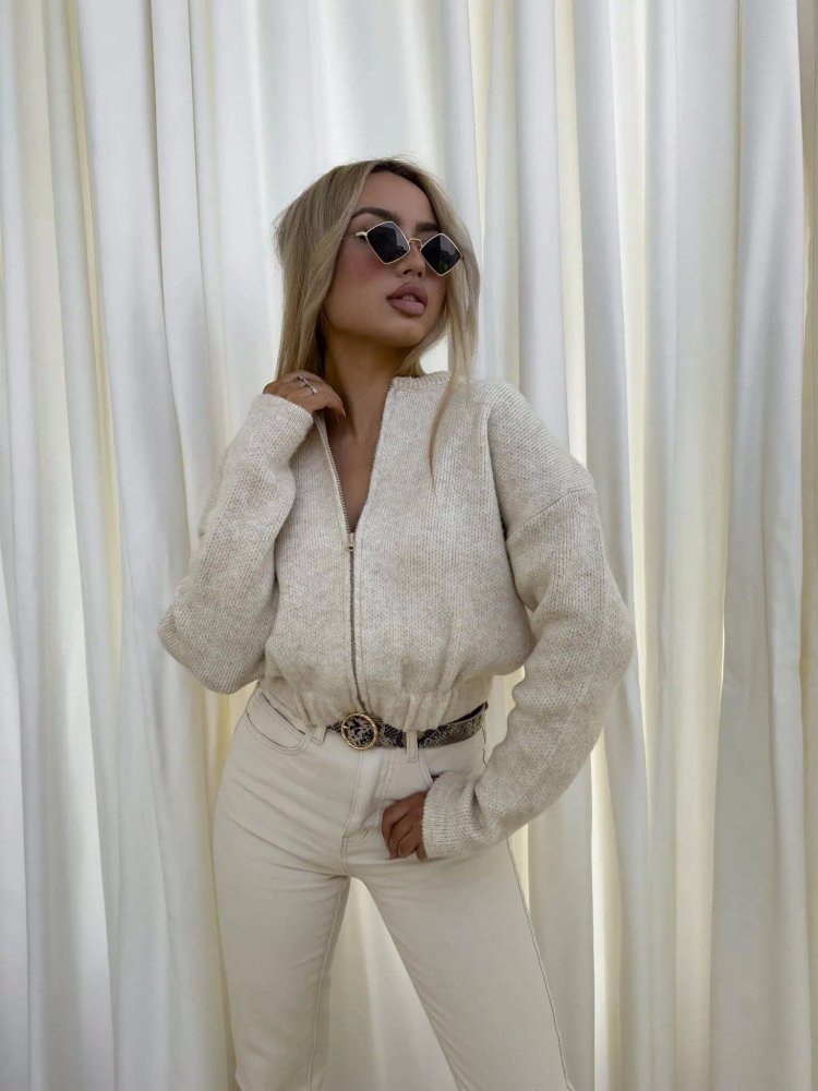 Sweter/bomberka z wełną...