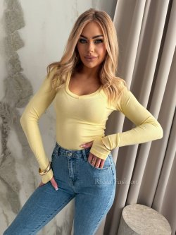 Bluzka z wiskozy MORELIA, banana