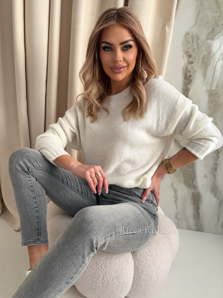 Sweter z baby alpaką...