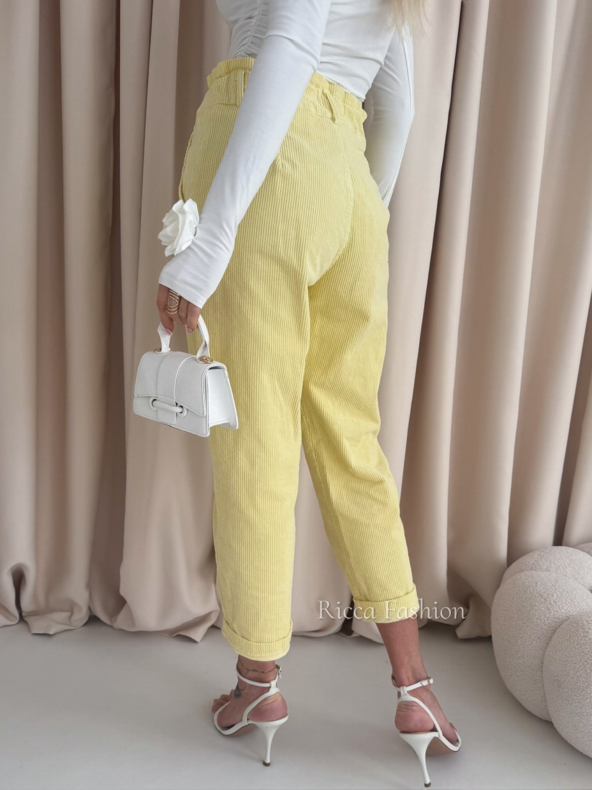 Spodnie sztruksowe VINCI, banana