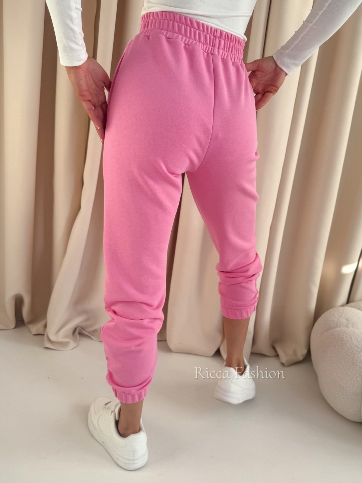 Spodnie dresowe CLASSIC, mocny róż