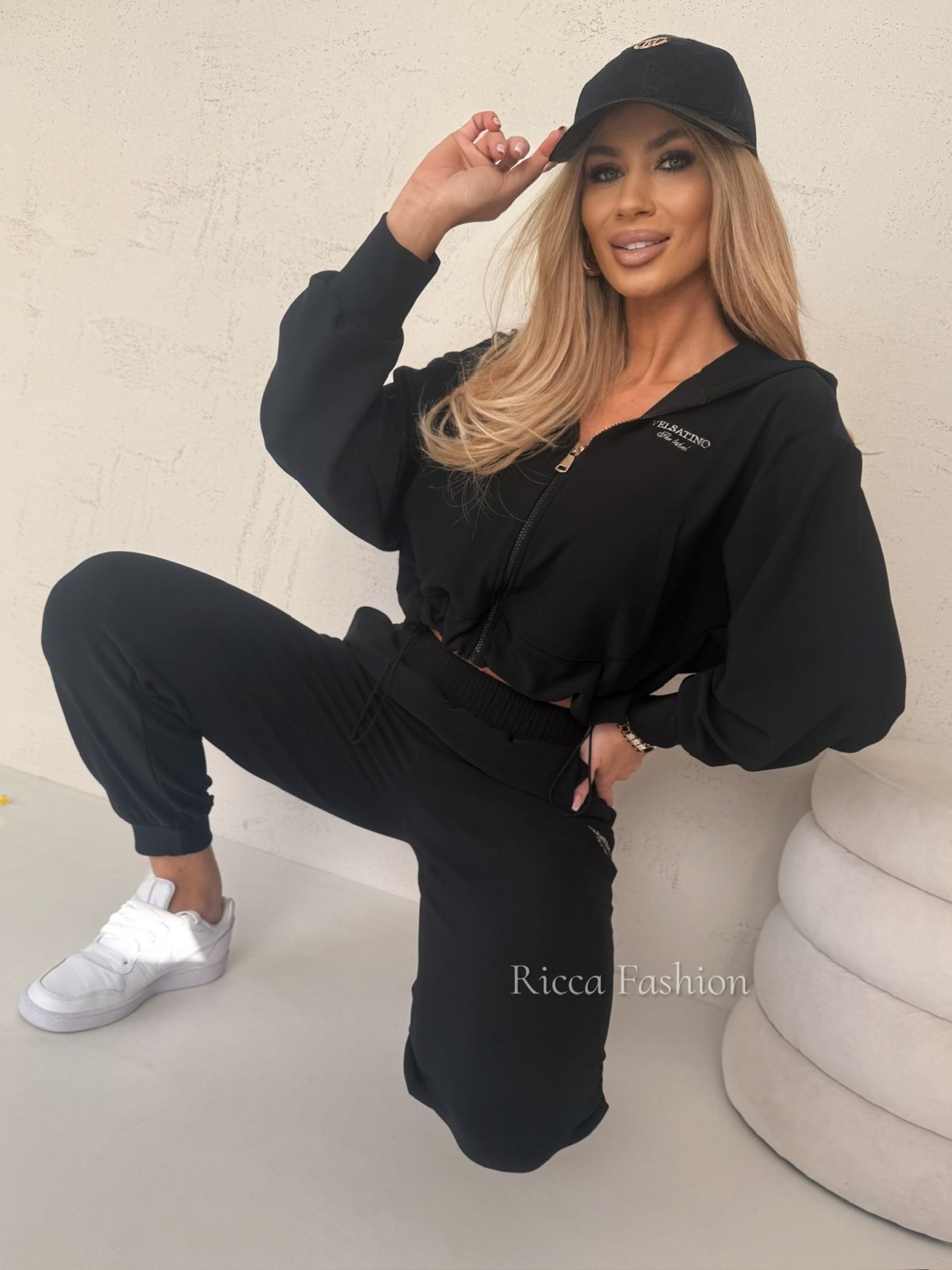 Komplet z wiskozy VESTI, black