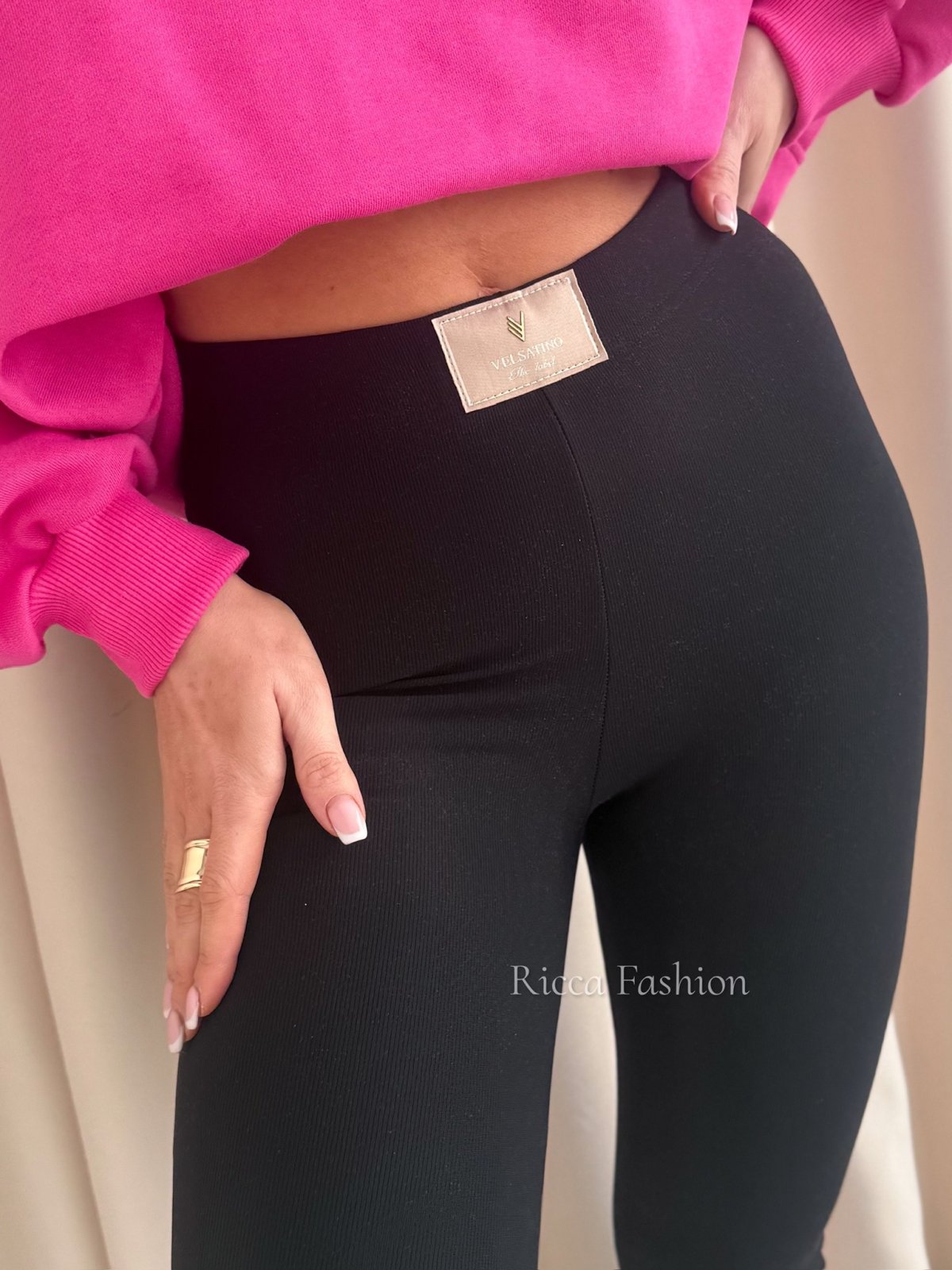 Legginsy prążkowane BELISSIMO, black