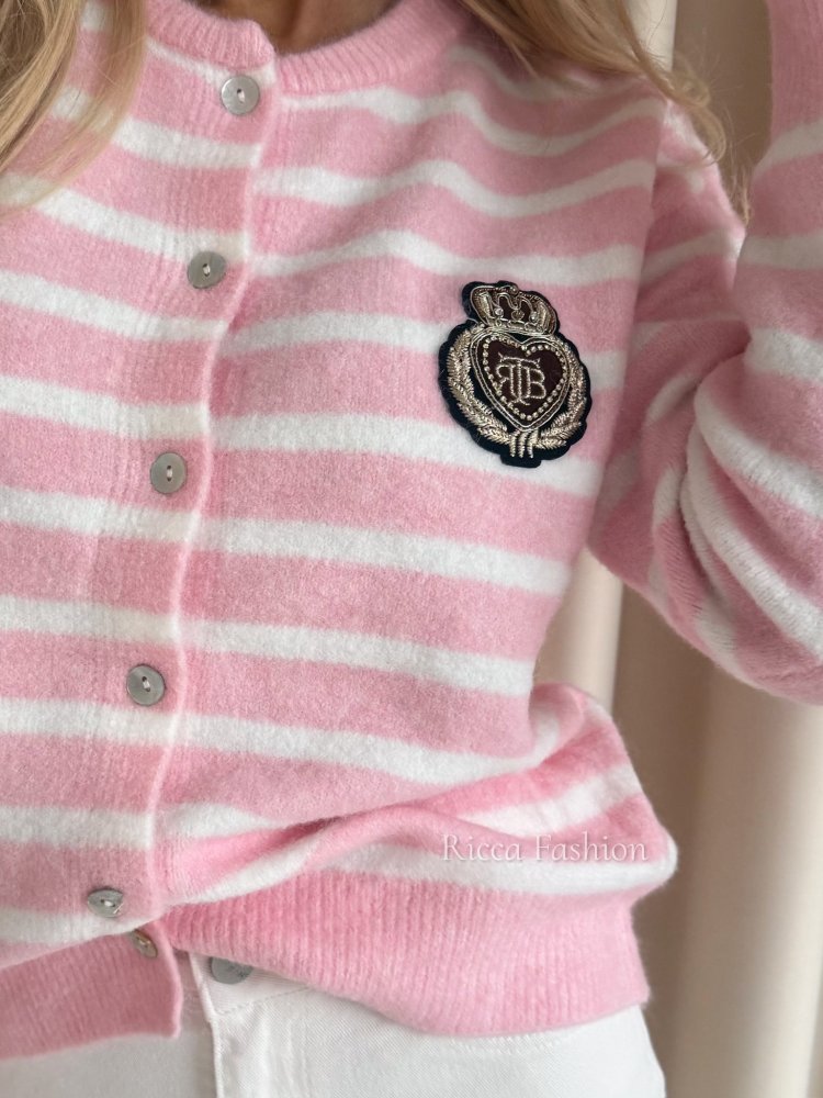 Sweter/cardigan z wełną...