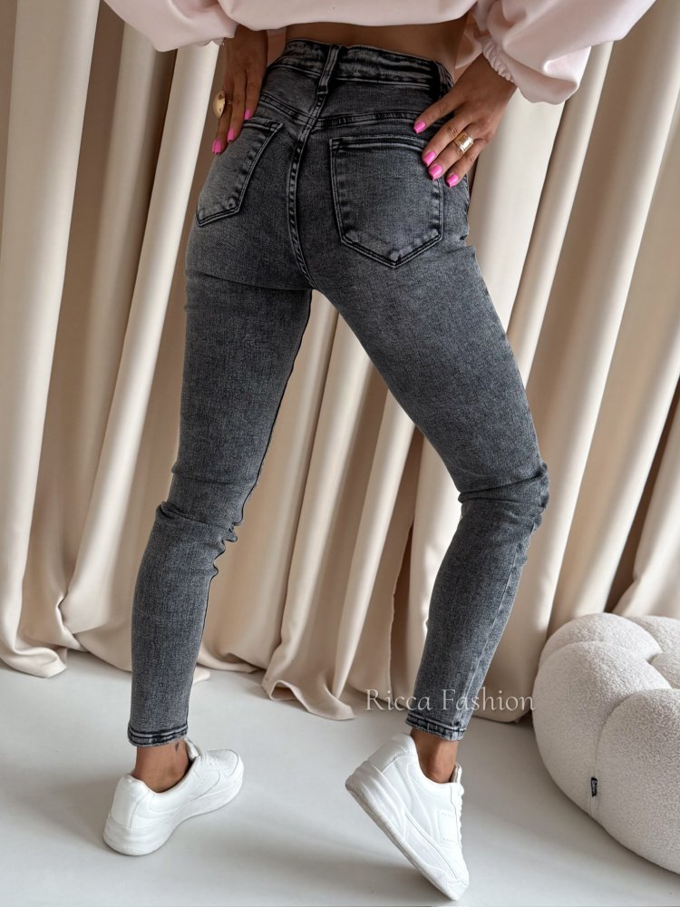 Spodnie skinny jeans...