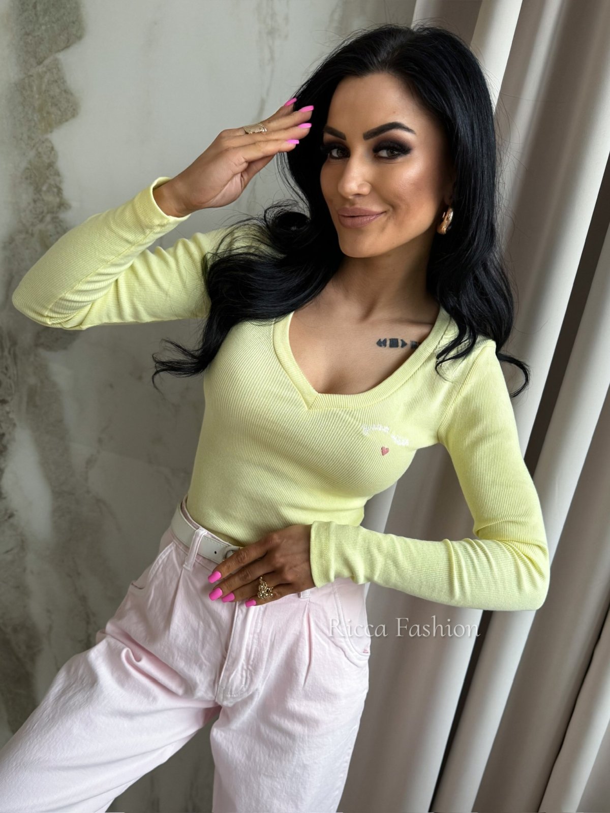 Bluzka prążkowana GOOD VIBES, banana