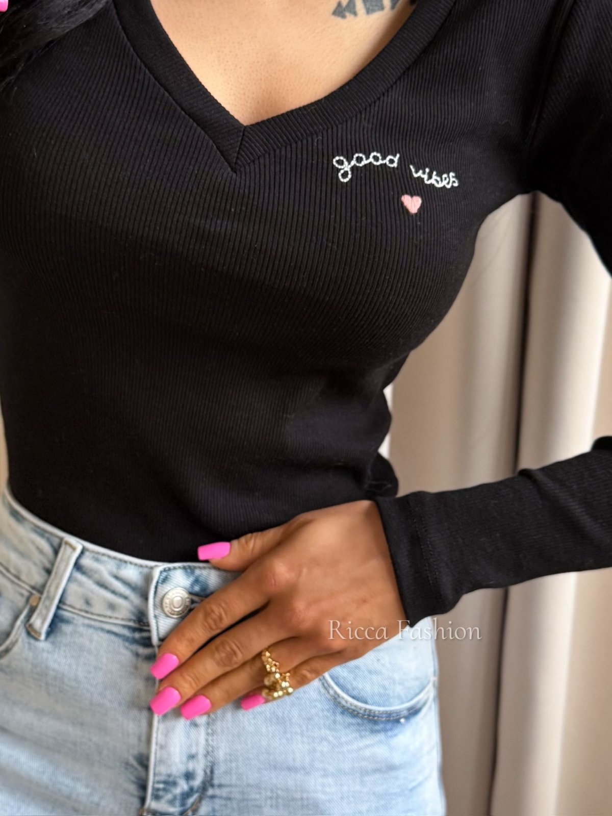 Bluzka prążkowana GOOD VIBES, black