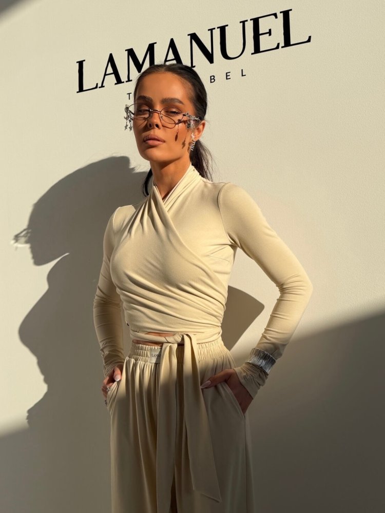 Bluzka/top RIOT, vanilla