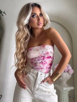 Top z wiskozy MAVEN, piwonia/puder