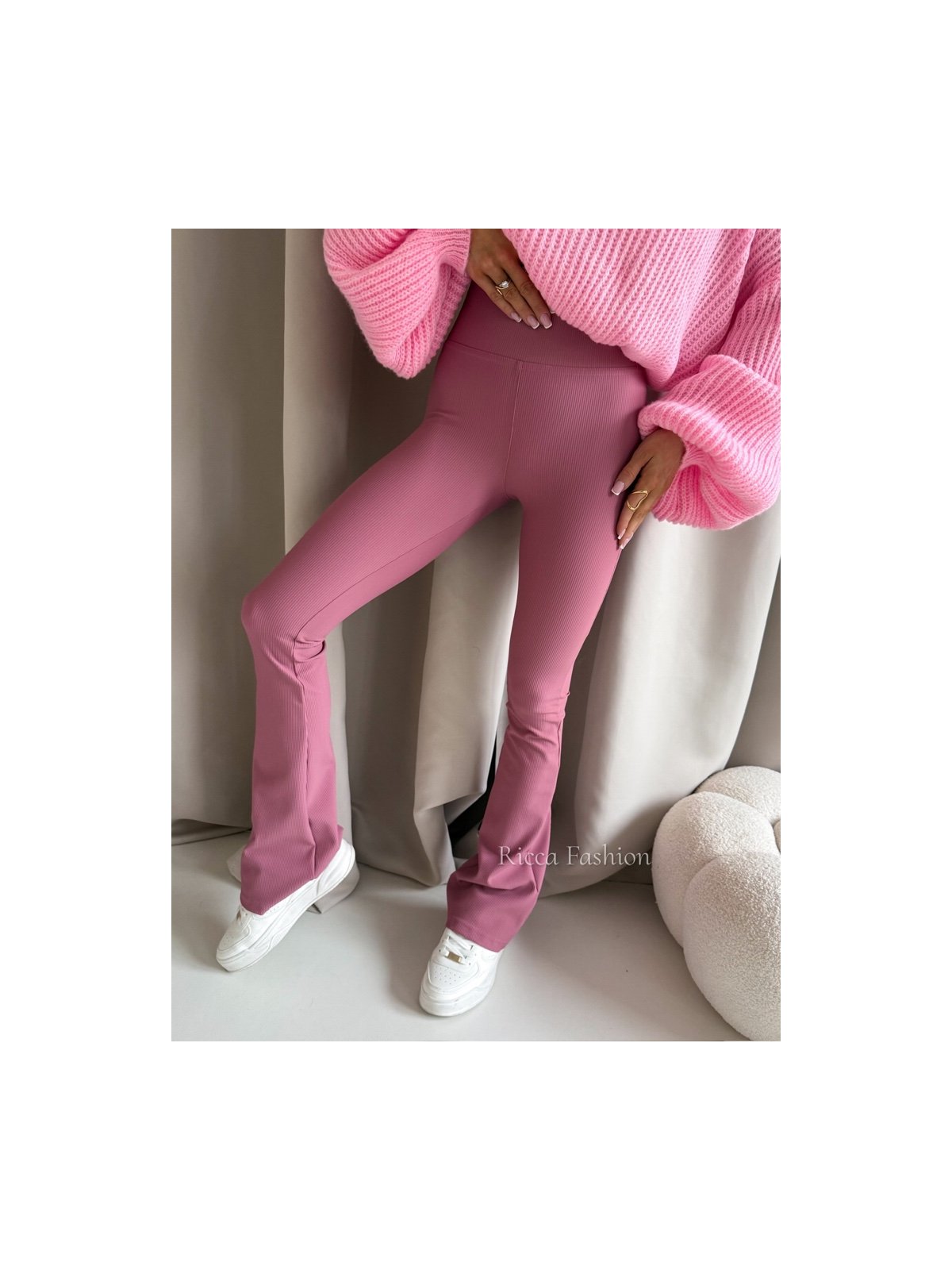 Spodnie prążkowane dzwony BEAT, antique pink