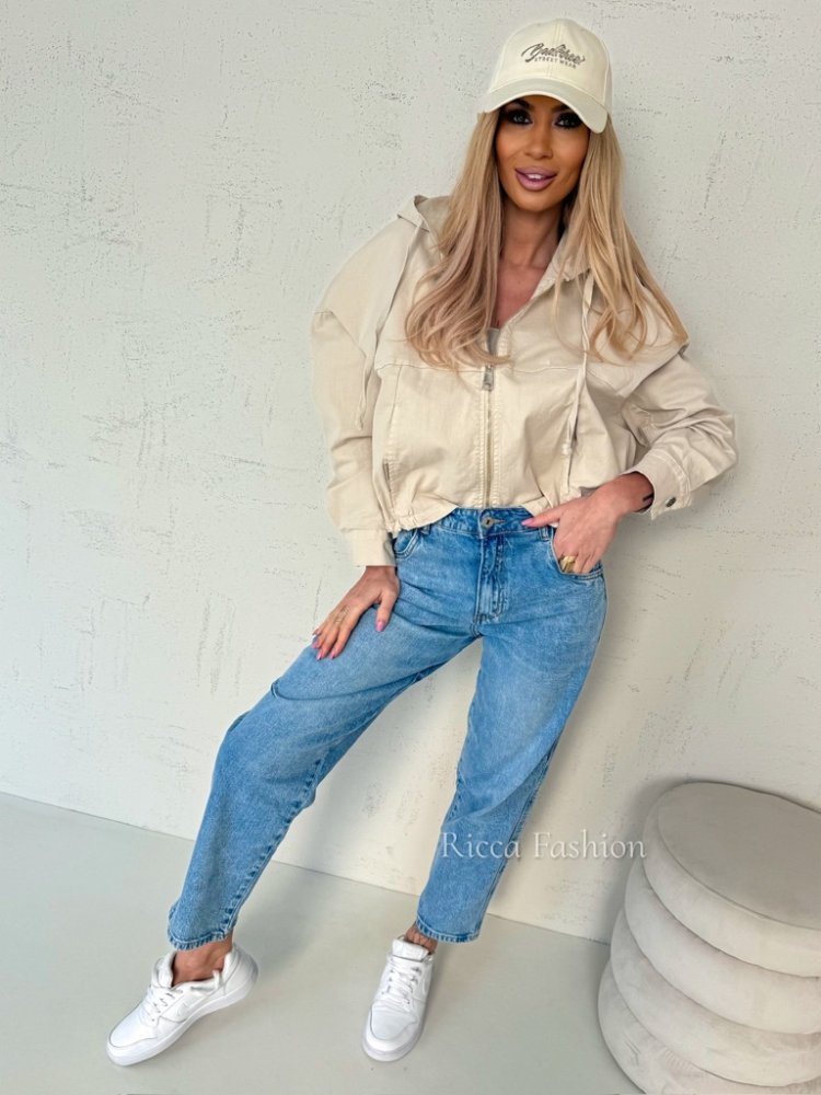 Kurtka/bomberka z kapturem...