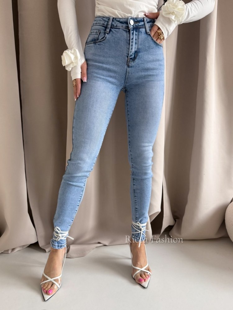 Spodnie skinny push up...