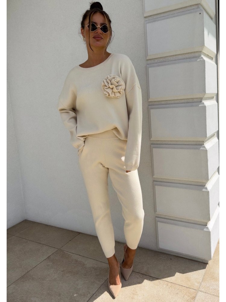 Komplet dzianinowy z...