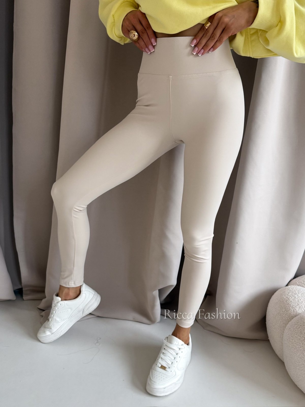 Legginsy z lycry SILK, nude