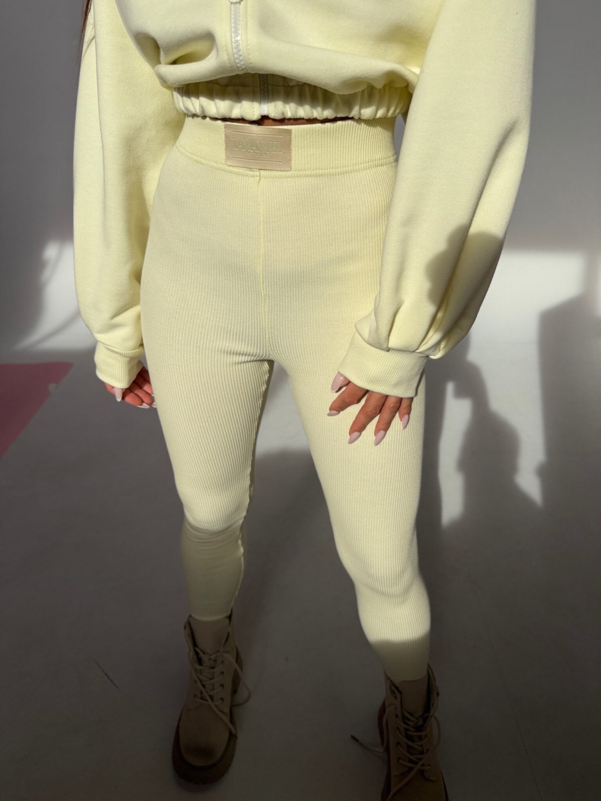 Legginsy prążkowane DOLL, cytryna