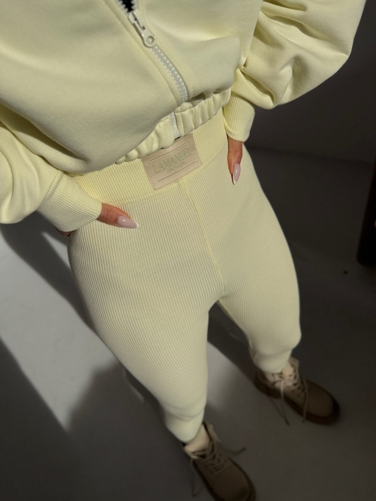 Legginsy prążkowane DOLL, cytryna