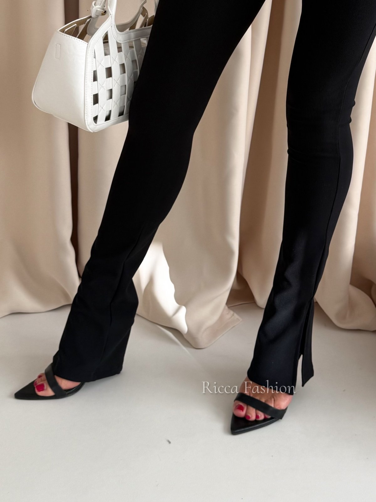 Legginsy prążkowane IRINA, black