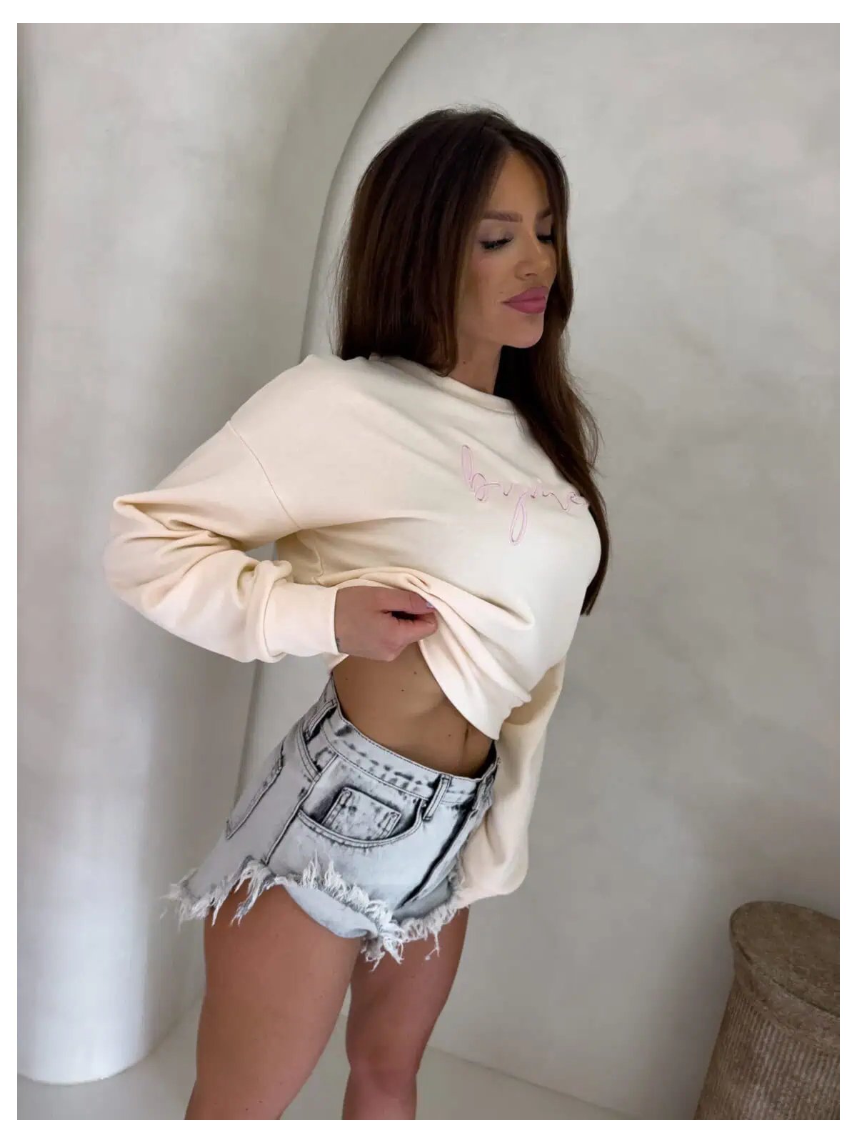 Bluza dresowa LOGO – waniliowa