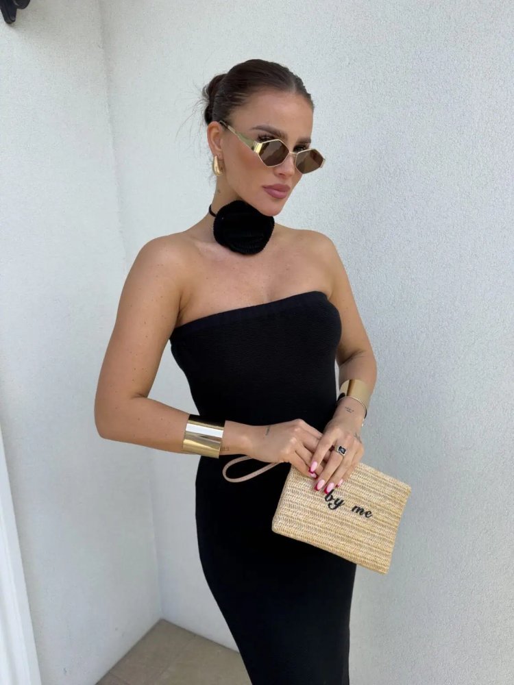 Sukienka SPAIN z kwiatkiem...