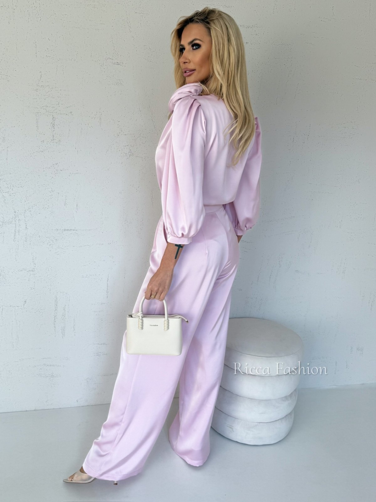 Koszula satynowa z różą EMMANUELLE, pink