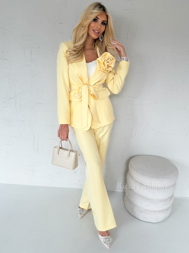 Garnitur z różą EMILIA, banana