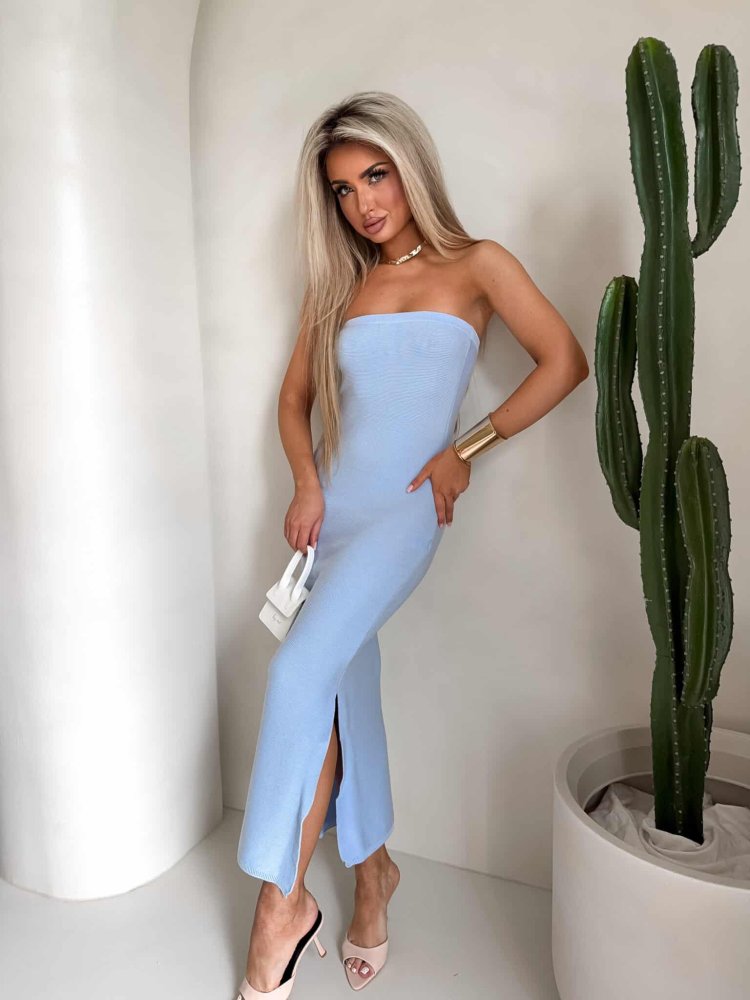 Sukienka SPAIN z kwiatkiem...