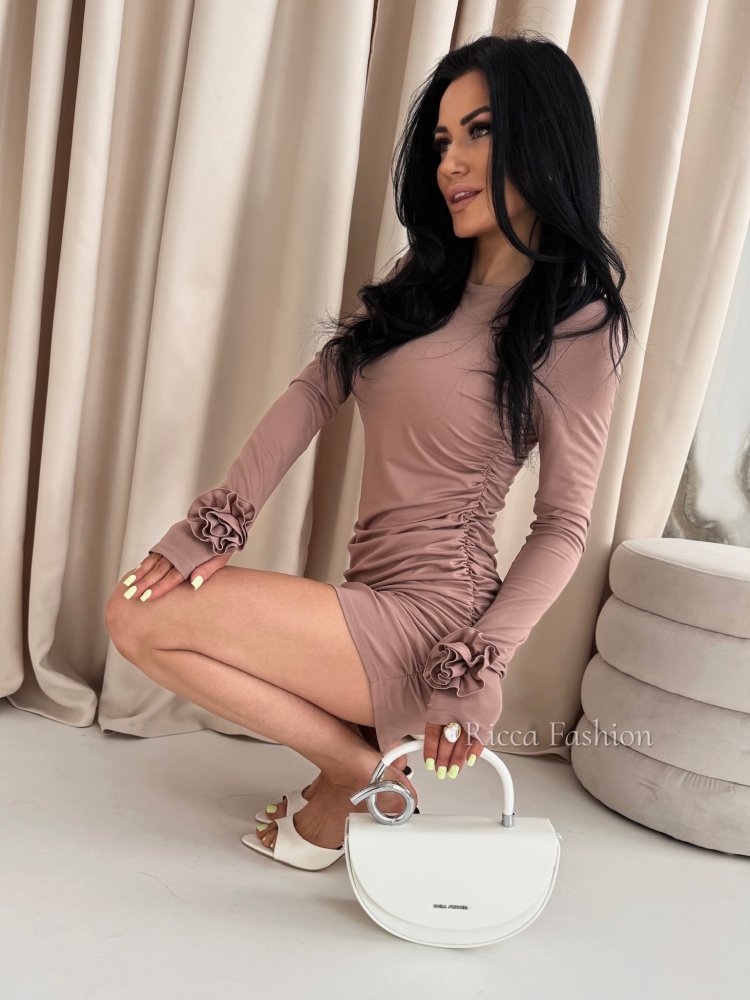 Sukienka ze ściąganiem...