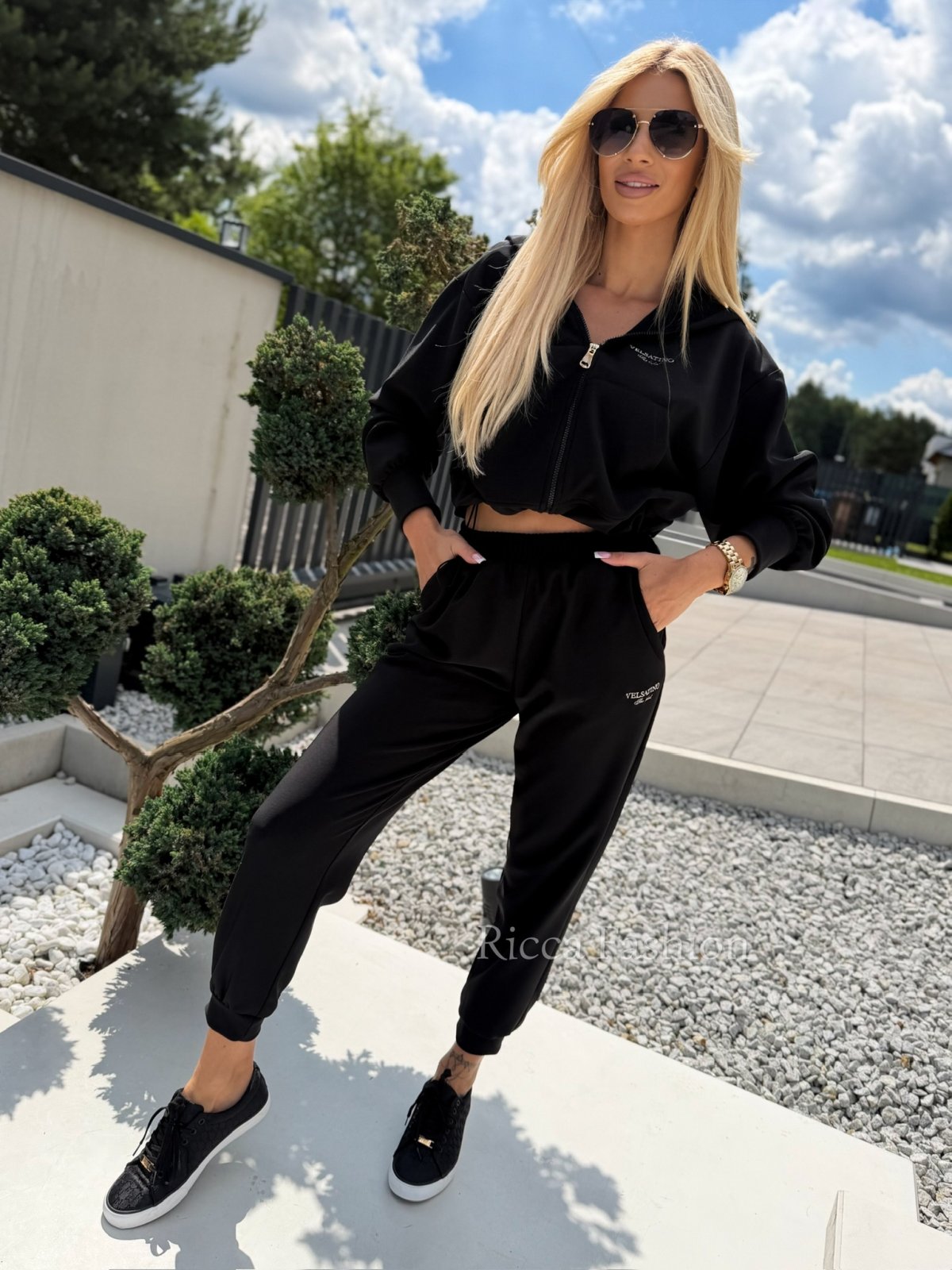 Komplet z wiskozy VESTI, black