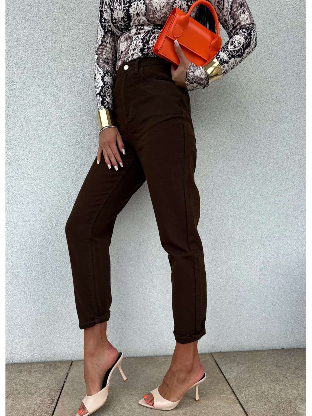 Jeansy MOM FIT – czekoladowe