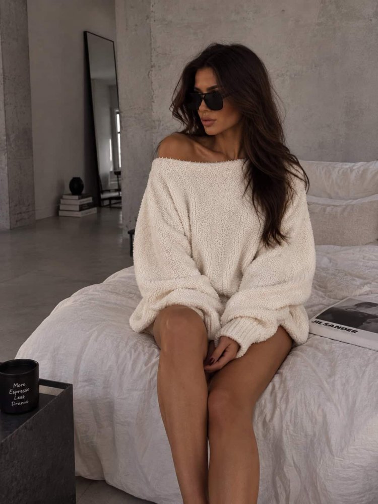 Sweter BIGGER – ecru
