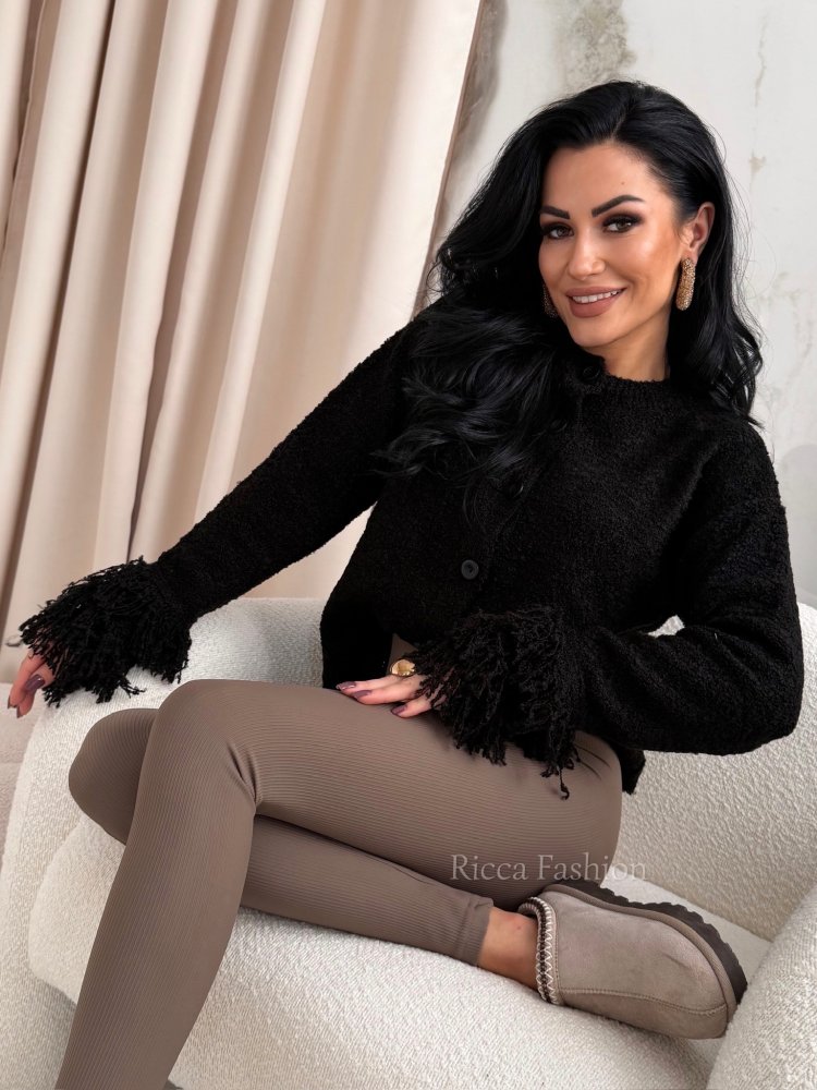 Sweter PONY – czarny