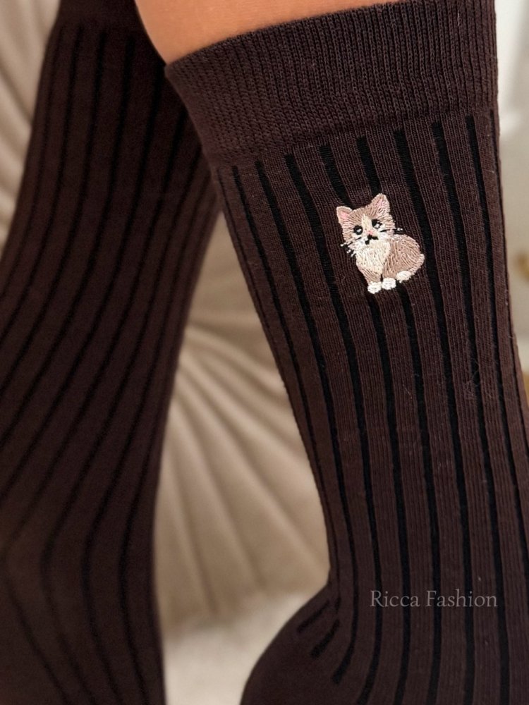 Skarpety z haftem PAWS...